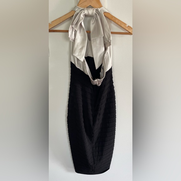 Maggie London Halter, Backless Dress - Picture 9 of 12